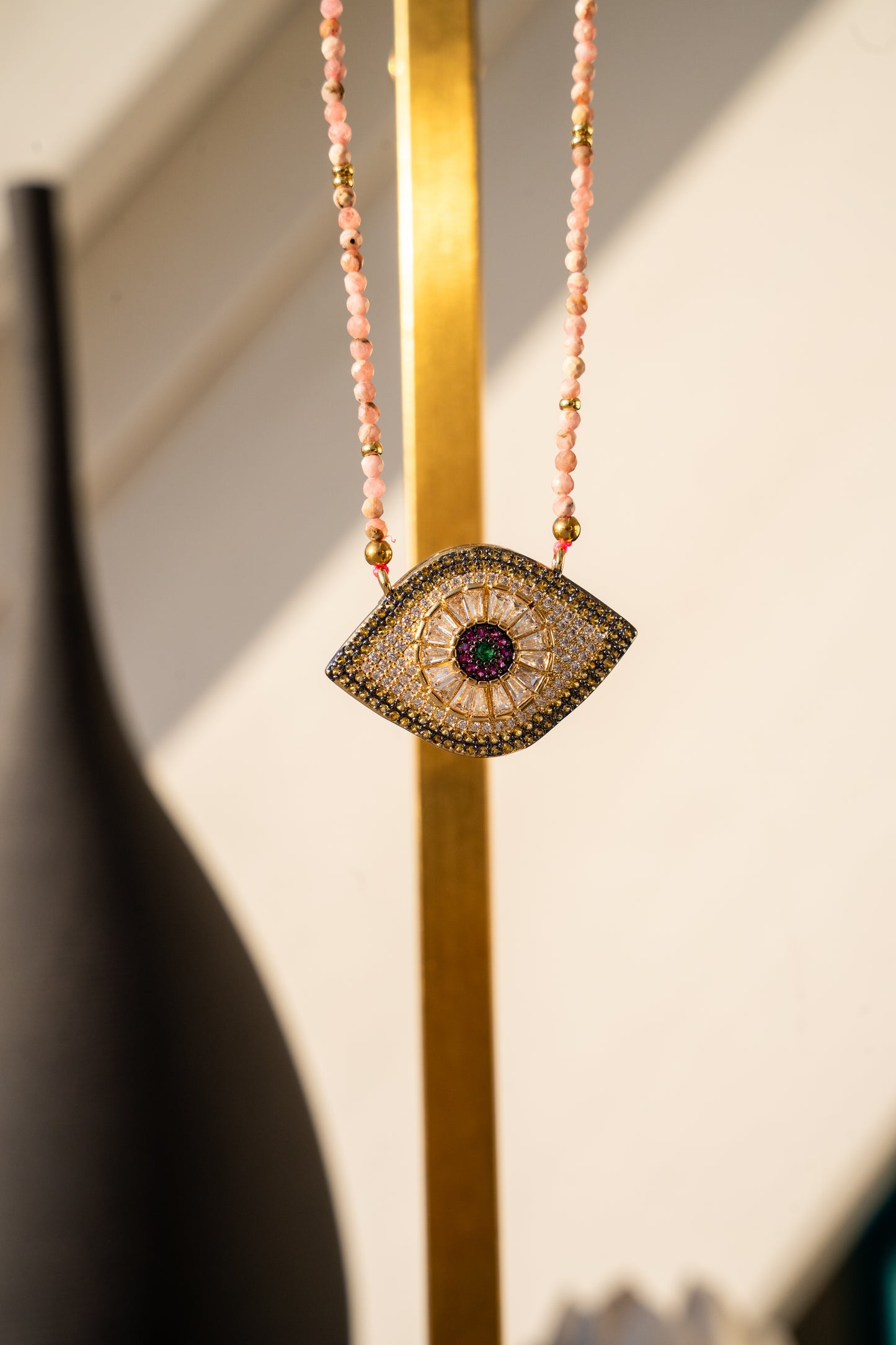 Le Collier Talisman "Regard d’Orient"